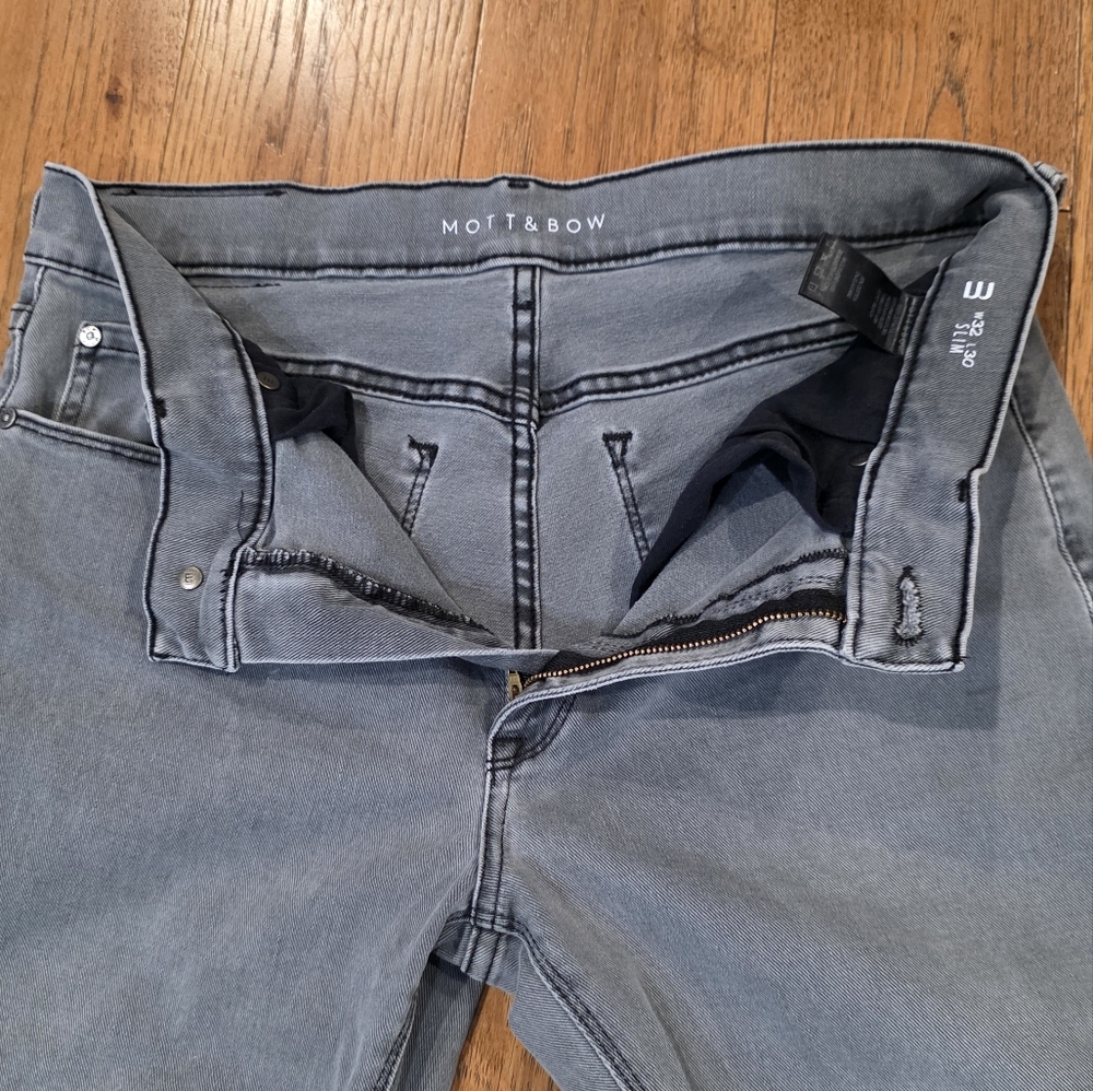 Mott & Bow Slim Stone 5 Pocket Stretch Denim Jeans in Light Gray. 32x30 - Picture 3 of 10